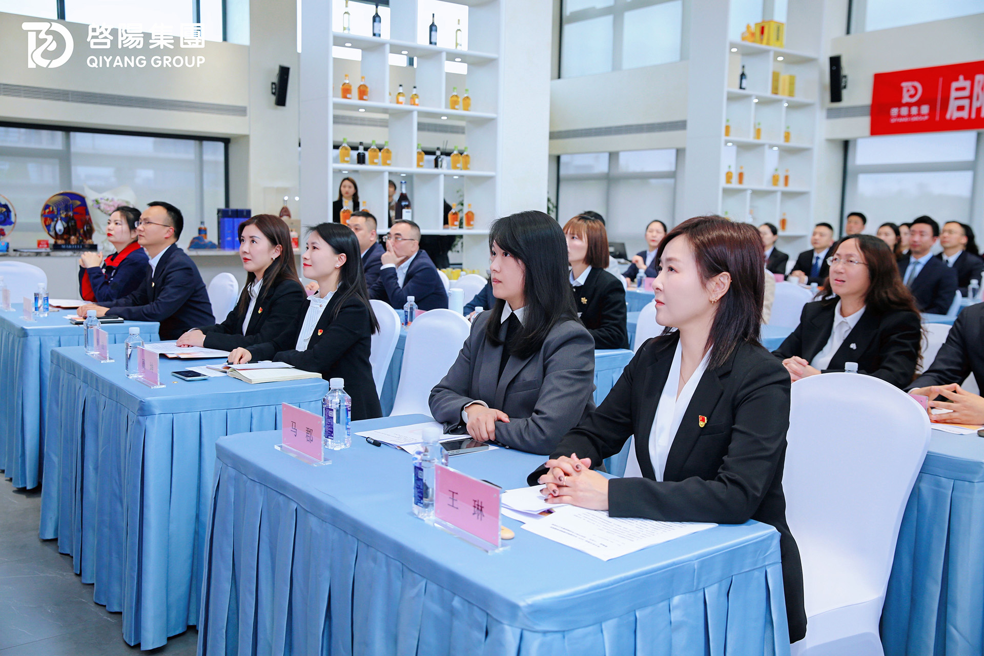 180920457240.jpg 03.jpg